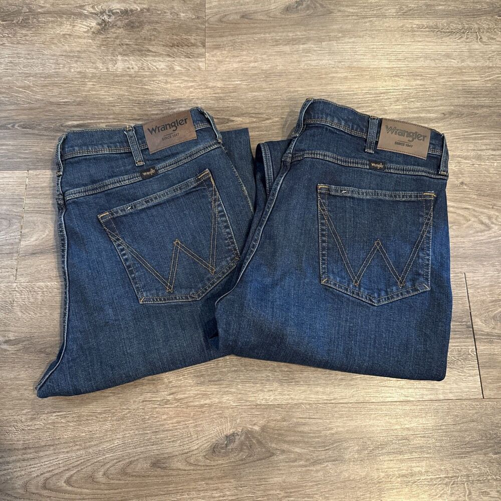 Lot Of 2 Wrangler Authentic Jeans Men's 38 X 30 Blue Regular Fit Jeans - New